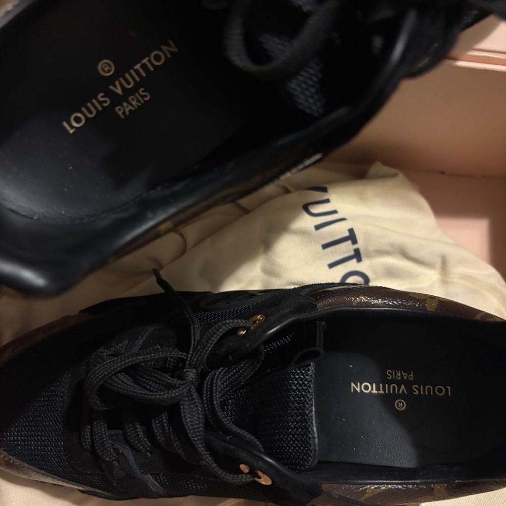 Louis Vuitton Run Away Sneaker - Picture 5 of 5